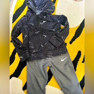 Nike Dri Fit Set 2T
